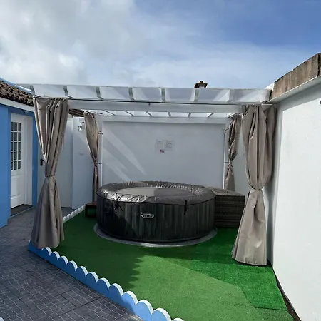 Casa Da Ermida * Понта-Делгада