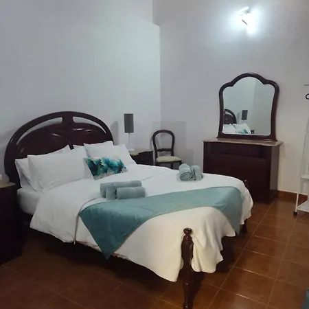 Casa Da Ermida Holiday home *